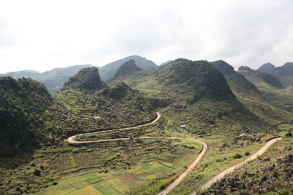 Tổng diện tích tự nhiên của Vườn quốc gia Du Già là hơn 15.000 ha.